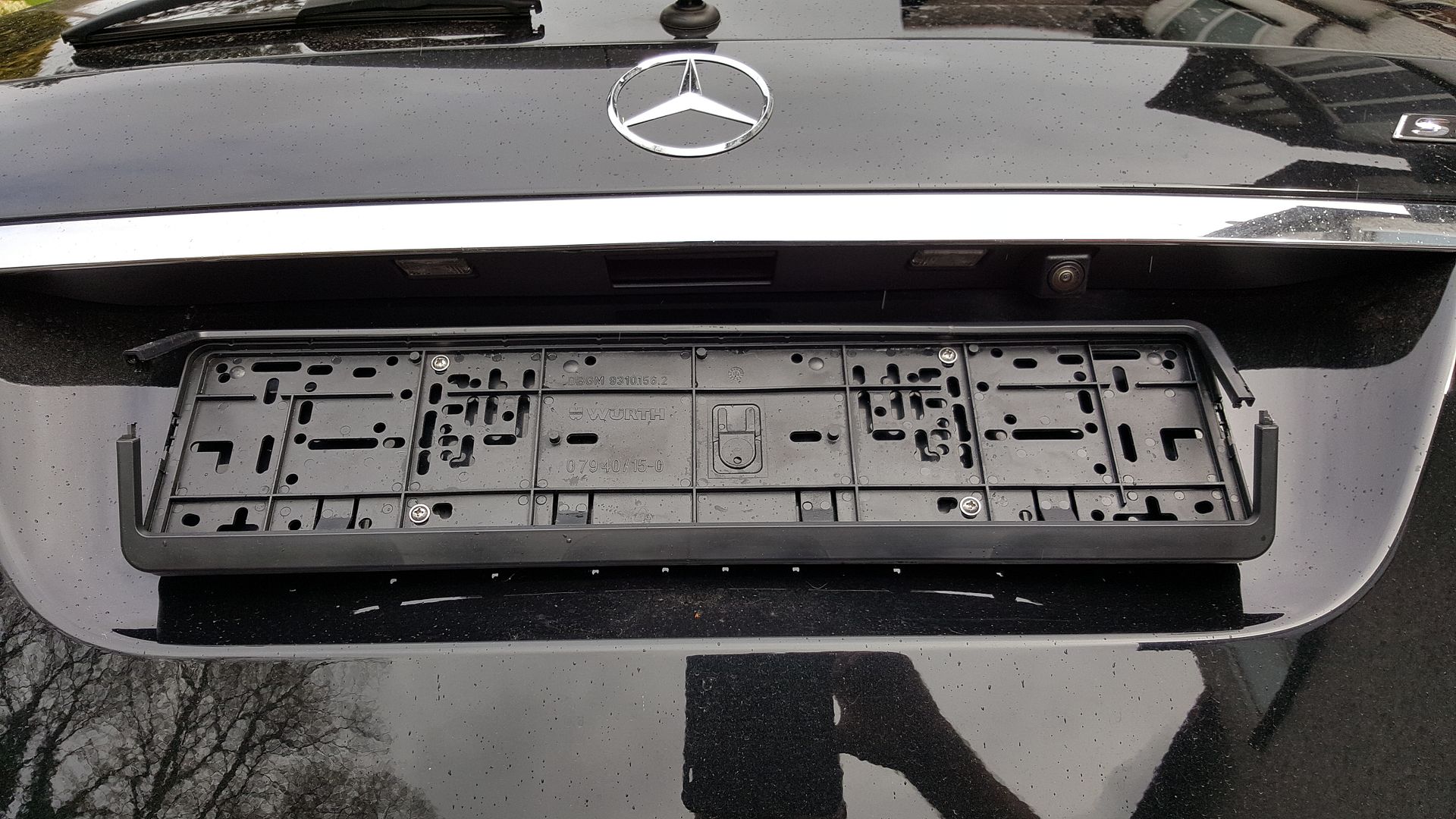 Mercedes Number Plate Holder & ES2083299 6373 ECS Tuning License